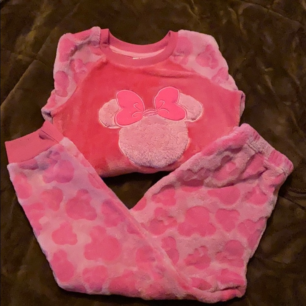 Fuzzy Minnie Mouse pajama set
